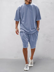 Two-Piece Set - Men's Oversized T-Shirt and Sweat Shorts Set