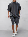 Two-Piece Set - Men's Oversized T-Shirt and Sweat Shorts Set