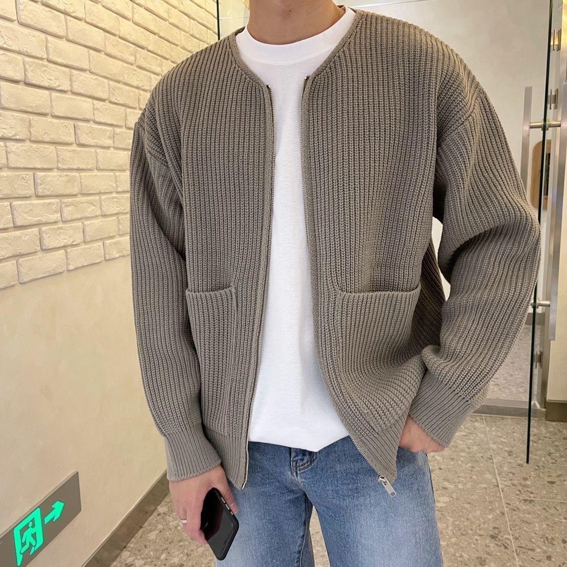 Knitted Cardigan - Men's Chunky Full Zip-Up Cardigan with Pockets